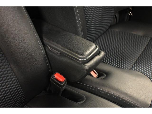 タント カスタムＲＳ　衝突被害軽減システム　両側電動スライド　ＬＥＤヘッドランプ　メモリーナビ　バックカメラ　ＥＴＣ　ドラレコ　フルセグ　ミュージックプレイヤー接続可　ＤＶＤ再生　ＣＤ　アルミホイール　スマートキー　ＣＶＴ（11枚目）