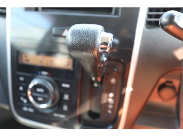 ワゴンｒスティングレー スズキ リミテッド 車検整備付き 一年保証 新品タイヤ 新品ｃｄデッキ 車内イルミネーション スマートキー 禁煙車の中古車詳細 中古車検索ならkurutown クルタウン