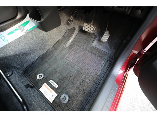 ムーヴ カスタム X VSスマートセレクションSA グー故障診断済み/車検整備付き/一年保証/新品タイヤ4本交換済み/ナビ/フルセグ/Bluetooth/スマートキー/プッシュスタート/禁煙車/スマートアシスト/アイドリングストップ/(32枚目)
