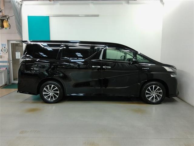 ヴェルファイアハイブリッド ＺＲ　ハイブリッド　ワンオーナー　４ＷＤ　電動シート　安全装備　横滑り防止機能　ＡＢＳ　エアバッグ　オートクルーズコントロール　盗難防止装置　バックカメラ　後席モニター　ＥＴＣ　ミュージックプレイヤー接続可（3枚目）