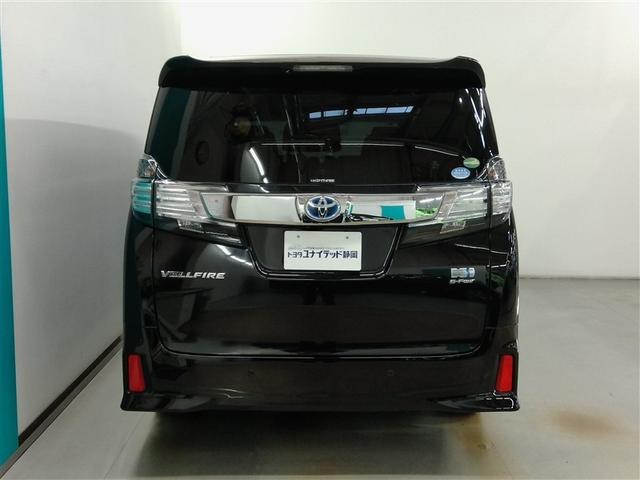 ヴェルファイアハイブリッド ＺＲ　ハイブリッド　ワンオーナー　４ＷＤ　電動シート　安全装備　横滑り防止機能　ＡＢＳ　エアバッグ　オートクルーズコントロール　盗難防止装置　バックカメラ　後席モニター　ＥＴＣ　ミュージックプレイヤー接続可（4枚目）