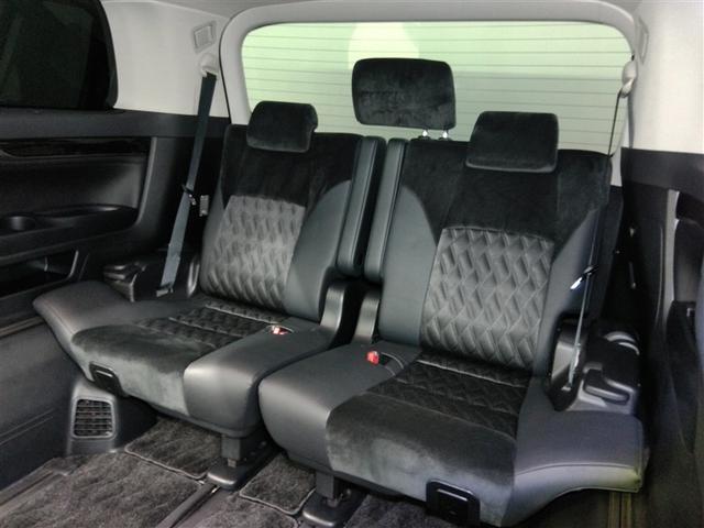 ヴェルファイアハイブリッド ＺＲ　ハイブリッド　ワンオーナー　４ＷＤ　電動シート　安全装備　横滑り防止機能　ＡＢＳ　エアバッグ　オートクルーズコントロール　盗難防止装置　バックカメラ　後席モニター　ＥＴＣ　ミュージックプレイヤー接続可（19枚目）