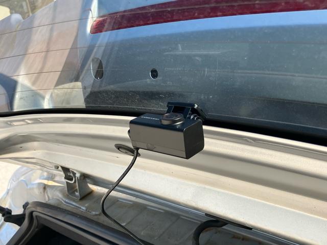 フィット ＲＳ　メモリーナビ　フルセグＴＶ　ＵＳＢ　Ｂｌｕｅｔｏｏｔｈ対応　前後ドラレコ　ＥＴＣ　記録簿　パドルシフト　ＬＥＤヘッドライト（30枚目）