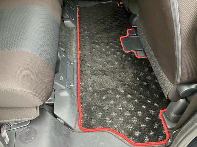 ルーミー Ｇ－Ｔ　ターボ　両側電動スライドドア　純正ナビ　バックカメラ　フルセグＴＶ　Ｂｌｕｅｔｏｏｔｈ対応　衝突軽減ブレーキ（12枚目）