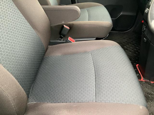 ルーミー Ｇ－Ｔ　ターボ　両側電動スライドドア　純正ナビ　バックカメラ　フルセグＴＶ　Ｂｌｕｅｔｏｏｔｈ対応　衝突軽減ブレーキ（17枚目）