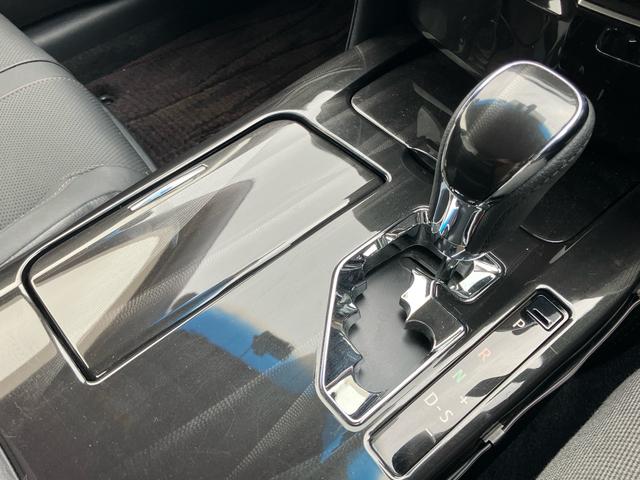 クラウンハイブリッド アスリートＧ　純正ＨＤＤナビ　フルセグＴＶ　バックカメラ　Ｂｌｕｅｔｏｏｔｈ対応　ＥＴＣ２．０　ドライブレコーダー　ブラックレザー　パワーシート　シートヒーター（24枚目）