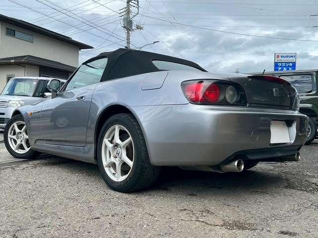 Ｓ２０００ ベースグレード　１オーナー／９万Ｋ台／ＮＥＷ左右ヘッドライト／ＮＥＷ幌／外装仕上済／６速マニュアル／修復歴無／実　走行／追加メーター／純正ＢＢＳアルミ／ナビ／バックカメラ／キーレス／追加メーター／デジタルインナーミラ（8枚目）