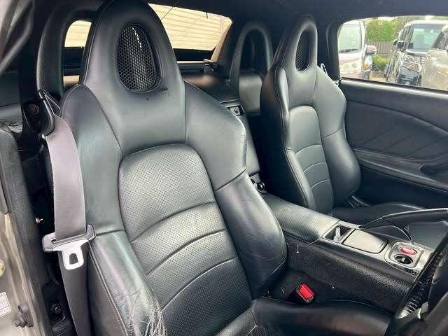Ｓ２０００ ベースグレード　１オーナー／９万Ｋ台／ＮＥＷ左右ヘッドライト／ＮＥＷ幌／外装仕上済／６速マニュアル／修復歴無／実　走行／追加メーター／純正ＢＢＳアルミ／ナビ／バックカメラ／キーレス／追加メーター／デジタルインナーミラ（30枚目）