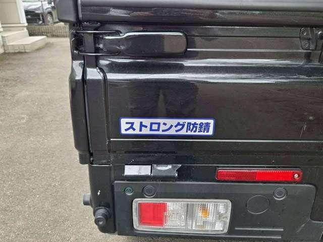 ハイゼットトラック ジャンボエクストラ　防錆ストロング／スマアシ／ＡＴ／４ＷＤ／ｐａｎａｓｏｎｉｃフローティングＣＮ－Ｆ１ＤＶＤ／地デジフルセグ／ＥＴＣ／ＮＡＮＫＡＮＧ　ＭＴタイヤ＆ＨＬＫロックフォース／ＬＥＤライト＆フォグ／ラバーマット（13枚目）