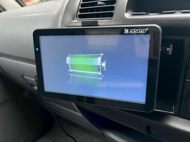 バネットトラック ロングスーパーローGL 2万K!CAT/エアコン/パワステ/パワーウィンドウ/Wタイヤ/ナビ/Bカメラ/ETC/ポップアップルーフ/出張作業/電動リクライニングチェア付/家庭用エアコン/照明/換気扇/外部電源接続/移動店舗(25枚目)