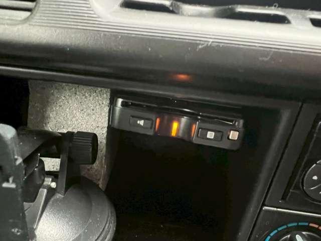 バネットトラック ロングスーパーローGL 2万K!CAT/エアコン/パワステ/パワーウィンドウ/Wタイヤ/ナビ/Bカメラ/ETC/ポップアップルーフ/出張作業/電動リクライニングチェア付/家庭用エアコン/照明/換気扇/外部電源接続/移動店舗(46枚目)