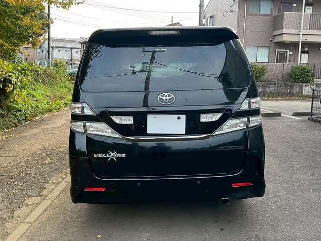 ヴェルファイア ２．４Ｚ　ＡＬＰＩＮＥ８ｉｎｃｈナビゲーション／フリップダウンモニター／バックカメラ／両側パワースライドドア／スマートキー＆プッシュスタート／ウッドコンビステアリング／レーダー／ＥＴＣ／純正アルミ／純正ＨＩＤ（6枚目）