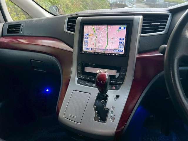 ヴェルファイア ２．４Ｚ　ＡＬＰＩＮＥ８ｉｎｃｈナビゲーション／フリップダウンモニター／バックカメラ／両側パワースライドドア／スマートキー＆プッシュスタート／ウッドコンビステアリング／レーダー／ＥＴＣ／純正アルミ／純正ＨＩＤ（37枚目）