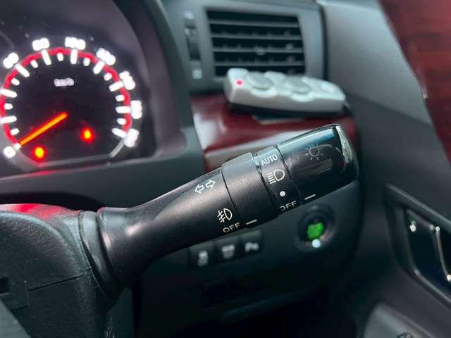 ヴェルファイア ２．４Ｚ　ＡＬＰＩＮＥ８ｉｎｃｈナビゲーション／フリップダウンモニター／バックカメラ／両側パワースライドドア／スマートキー＆プッシュスタート／ウッドコンビステアリング／レーダー／ＥＴＣ／純正アルミ／純正ＨＩＤ（47枚目）