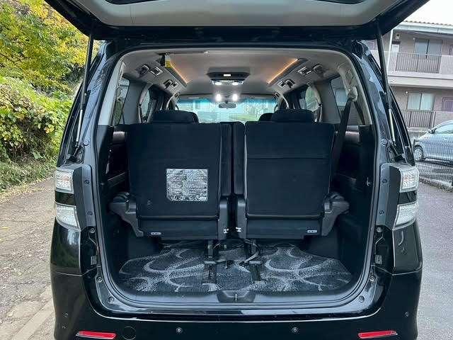 ヴェルファイア ２．４Ｚ　ＡＬＰＩＮＥ８ｉｎｃｈナビゲーション／フリップダウンモニター／バックカメラ／両側パワースライドドア／スマートキー＆プッシュスタート／ウッドコンビステアリング／レーダー／ＥＴＣ／純正アルミ／純正ＨＩＤ（63枚目）