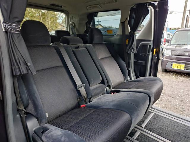 ヴェルファイア ２．４Ｚ　１０インチナビＴＶ　バックカメラ　ＨＩＤライト　ビルトインＥＴＣ　両側パワースライドドア　スマートキー　プッシュスタート　アルミホイール　ドアバイザー（8枚目）