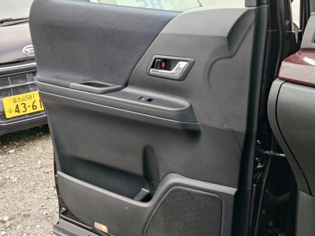 ヴェルファイア ２．４Ｚ　１０インチナビＴＶ　バックカメラ　ＨＩＤライト　ビルトインＥＴＣ　両側パワースライドドア　スマートキー　プッシュスタート　アルミホイール　ドアバイザー（13枚目）