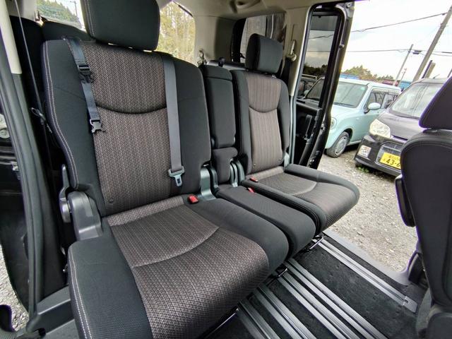 セレナ ハイウェイスターS-HVアドバンスドセーフティパック アルミホイール 両側パワースライドドア 全方位カメラ フルセグTV ETC Bluetooth スマートキー プッシュスタート ドアバイザー(11枚目)