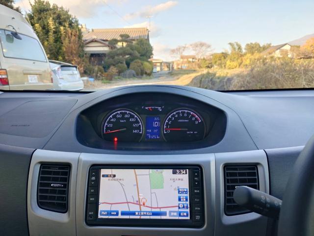 ムーヴ カスタム　Ｘリミテッド　社外ナビ　キーフリー　アイドリングストップ　純正アルミ（10枚目）