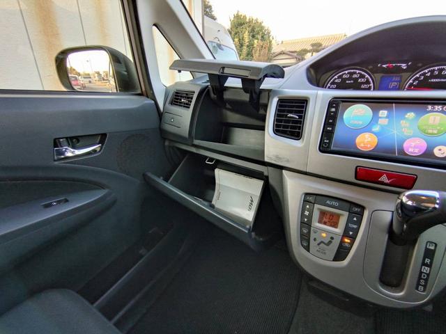 ムーヴ カスタム　Ｘリミテッド　社外ナビ　キーフリー　アイドリングストップ　純正アルミ（16枚目）