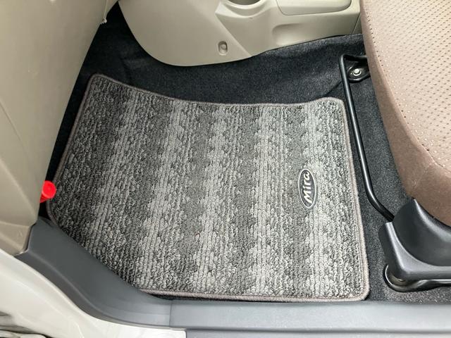 ミラ Ｌセレクション　オートマ　キーレスエントリー　純正オーディオ　電動格納式カラードドアミラー　スモークドガラス　メッキグリル　ブラウンシート（35枚目）