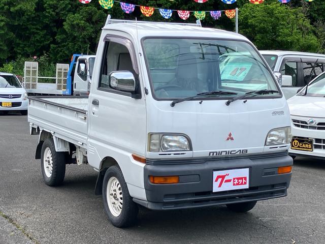ミニキャブトラック ＶＸスペシャルエディション　５速マニュアル　４ＷＤ　ＥＡＳＹ　ＳＥＬＥＣＴ　エアコン　パワステ　メッキミラーガーニッシュ（4枚目）