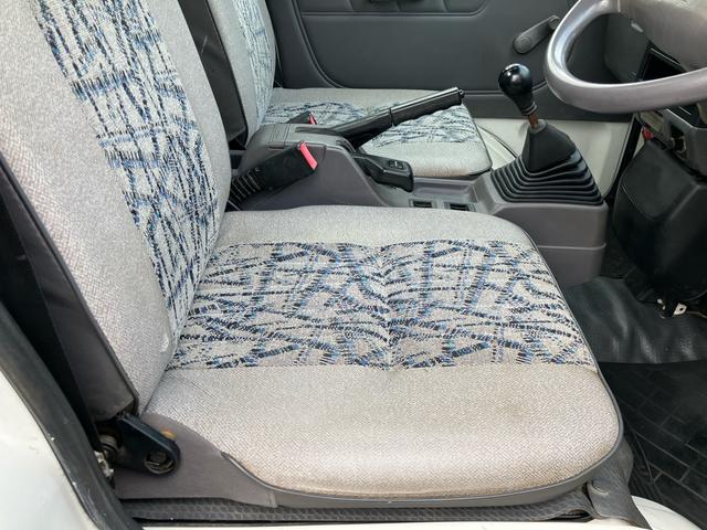 ミニキャブトラック ＶＸスペシャルエディション　５速マニュアル　４ＷＤ　ＥＡＳＹ　ＳＥＬＥＣＴ　エアコン　パワステ　メッキミラーガーニッシュ（18枚目）