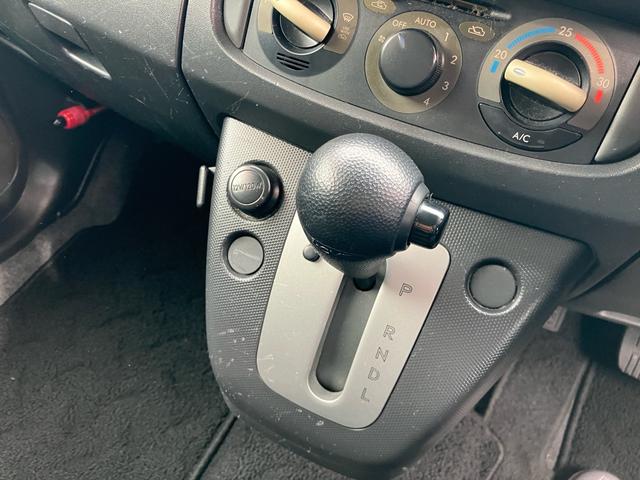 ステラ L ブラックインテリアセレクション スマートキー スペアキー 電動格納ミラー 社外オーディオ インパネオートマ CVT(24枚目)