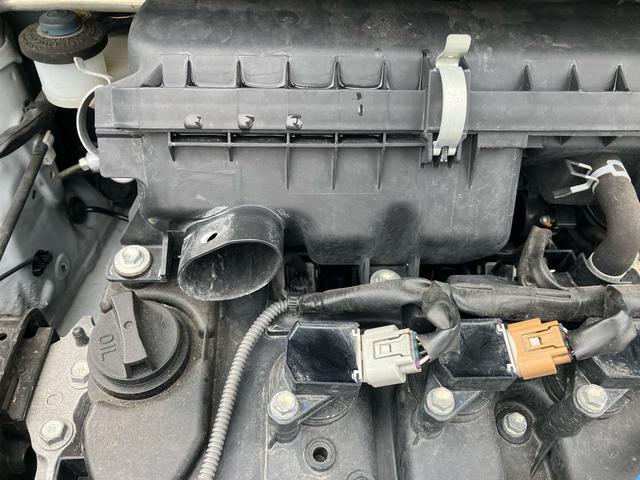 プレオ Fスペシャル 5速マニュアル ローダウン 社外アルミホイール キーレスエントリー 純正オーディオ(45枚目)