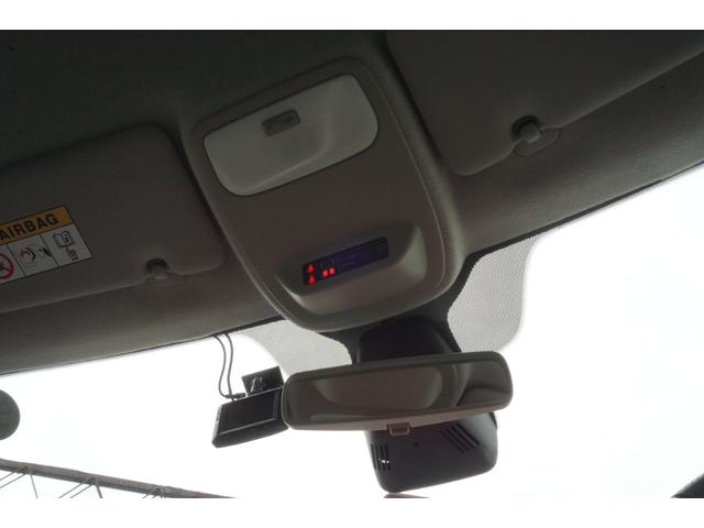 トゥインゴ ルコックスポルティフ 限定150台 専用16インチアルミ・ディスプレイオーディオ・アップルカープレイ・アンドロイドオート・ブルートゥース・シートヒーター・バックカメラ・クルコン・車線逸脱警報・前後ドラレコ・コーナーセンサー(25枚目)