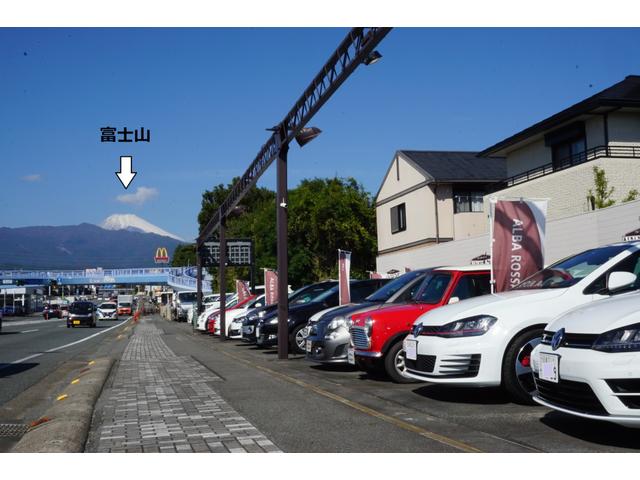 当店から富士山が見えるんです。富士山見ながらお車選んでみませんか？