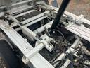 　４ＷＤ　５速マニュアル　エアコン　パワーステアリング　ダンプ　ドアバイザー　フロアマット　エアバッグ（14枚目）