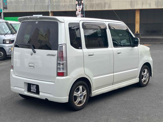 ワゴンＲ スティングレーＴ　ターボ　リビルトエンジン載せ替え済み　ＨＩＤ　スマートキー　電動格納ミラー　ベンチシート　コラムＡＴ　盗難防止システム　アルミホイール（16枚目）