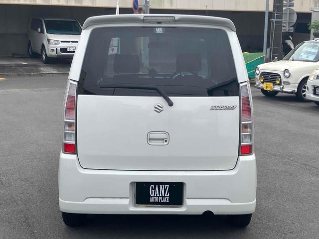 ワゴンＲ スティングレーＴ　ターボ　リビルトエンジン載せ替え済み　ＨＩＤ　スマートキー　電動格納ミラー　ベンチシート　コラムＡＴ　盗難防止システム　アルミホイール（17枚目）