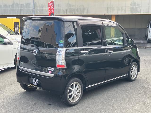 タントエグゼ カスタムＧ　ＳＤナビ　フルセグＴＶ　Ｂｌｕｅｔｏｏｔｈ対応　バックカメラ　ＥＴＣ　ＨＩＤヘッドライト　ＬＥＤフォグランプ　スマートキー　革調シートカバー　オートエアコン（4枚目）