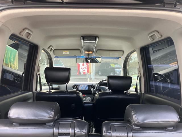 タントエグゼ カスタムＧ　ＳＤナビ　フルセグＴＶ　Ｂｌｕｅｔｏｏｔｈ対応　バックカメラ　ＥＴＣ　ＨＩＤヘッドライト　ＬＥＤフォグランプ　スマートキー　革調シートカバー　オートエアコン（10枚目）