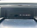 デザイン　純正ナビ　バックカメラ　ＴＶ　ＥＴＣ　クルコン　キーレスアクセス　デュアルエアバッグ　盗難防止　エアバック　パワーウインド　ＡＣ　パワーステアリング　サイドエアバック　ＡＢＳ　クリアランスソナー（19枚目）