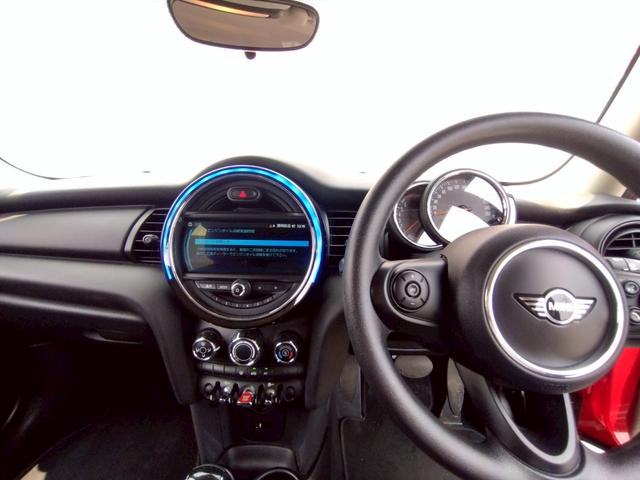 ＭＩＮＩ ヴィクトリア　ワンオーナー　禁煙車　メーカーナビ　バックカメラ（19枚目）