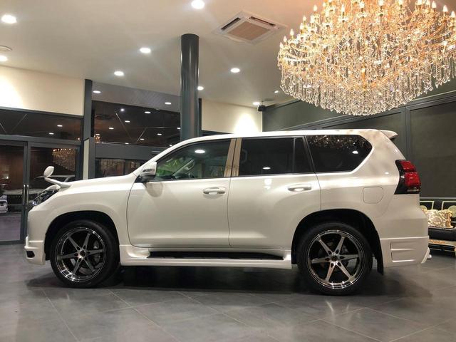 TX Mz新車コンプリート ムーンルーフ クリアランスソナー 寒冷地仕様 ホワイトパール コンプリート内容 エアロ ツートンペイント フロントグリル 4本出しマフラー 22インチ ステンラスピラー(8枚目)
