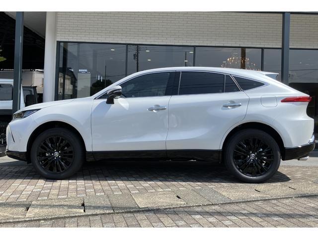 ハリアーハイブリッド Ｚ　レザーパッケージ・ナイトシェード　特別仕様車　ブラックレザーシート　調光式パノラマルーフ　パノラミックビューモニター　ＢＳＭ　アクセサリーコンセント　ＬＥＤヘッドランプ　ブラックホイール　Ｂｌｕｅｔｏｏｔｈ　デジタルインナーミラー（12枚目）