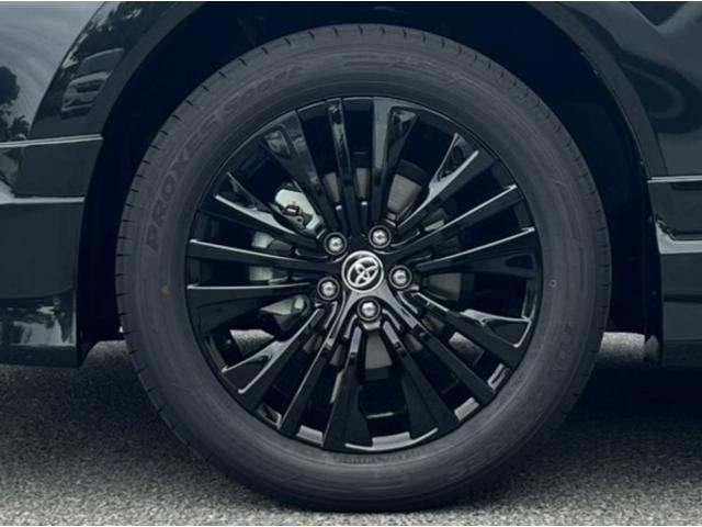 ハリアーハイブリッド Ｚ　レザーパッケージ・ナイトシェード　モデリスタエアロ　ＰＨＥＶグリル　特別仕様車　ブラックレザーシート　調光式パノラマルーフ　パノラミックビューモニター　ＢＳＭ　アクセサリーコンセント　ブラックホイール　デジタルインナーミラー（46枚目）