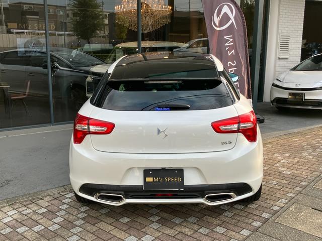 ＤＳ５ シック　レザーパッケージ　パノラマルーフ　ＤＥＮＯＮサラウンド　ＥＴＣ　スマートキー２個　純正ナビＴＶ　バックモニター　Ｂｌｕｅｔｏｏｔｈ　レーンアシスト　インテリジェントハイビーム　車検令和９年６月まで　ユーザー買取車（16枚目）
