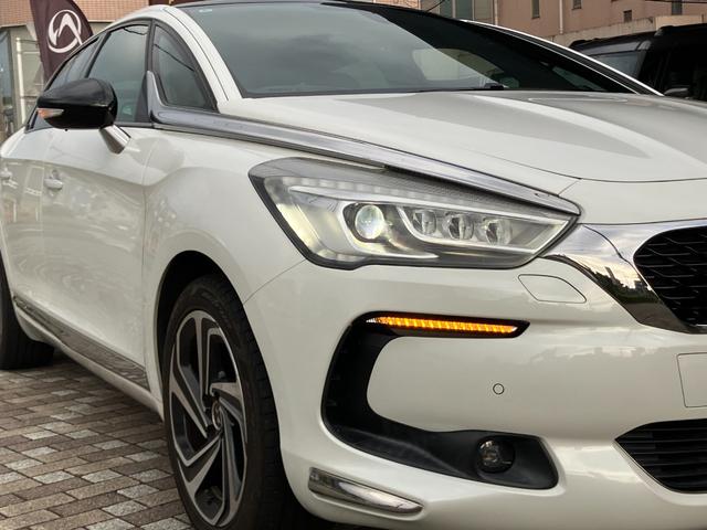 ＤＳ５ シック　レザーパッケージ　パノラマルーフ　ＤＥＮＯＮサラウンド　ＥＴＣ　スマートキー２個　純正ナビＴＶ　バックモニター　Ｂｌｕｅｔｏｏｔｈ　レーンアシスト　インテリジェントハイビーム　車検令和９年６月まで　ユーザー買取車（20枚目）