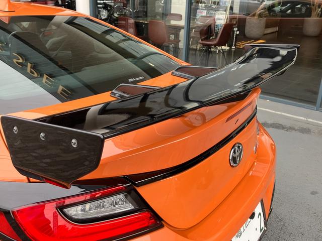 ＧＲ８６ ＲＺ　１０ｔｈアニバーサリーリミテッド　６速ＭＴ　ＧＴウィング　オーサーアラームセキュリティー　７インチベーシックナビ　フルセグＴＶ　Ｂｌｕｅｔｏｏｔｈ　ハーフレザーシート　シートヒーター　ＥＴＣ　クルコン　ステアリング連動ヘッドランプ（28枚目）