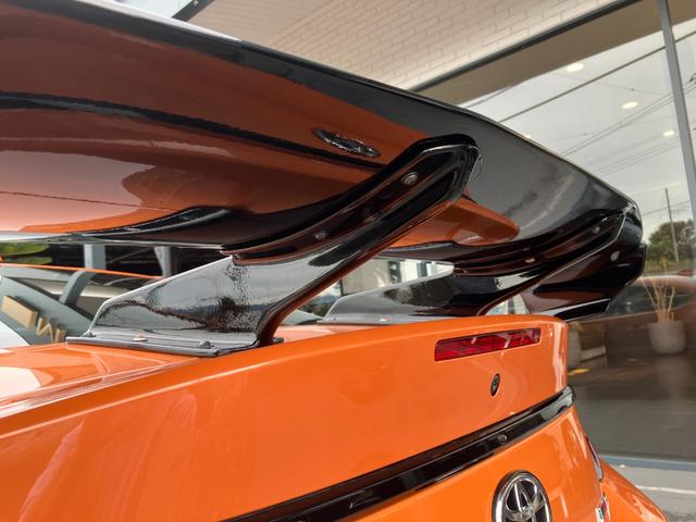 ＧＲ８６ ＲＺ　１０ｔｈアニバーサリーリミテッド　６速ＭＴ　ＧＴウィング　オーサーアラームセキュリティー　７インチベーシックナビ　フルセグＴＶ　Ｂｌｕｅｔｏｏｔｈ　ハーフレザーシート　シートヒーター　ＥＴＣ　クルコン　ステアリング連動ヘッドランプ（29枚目）