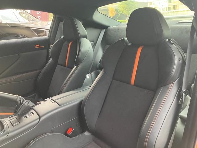 ＧＲ８６ ＲＺ　１０ｔｈアニバーサリーリミテッド　６速ＭＴ　ＧＴウィング　オーサーアラームセキュリティー　７インチベーシックナビ　フルセグＴＶ　Ｂｌｕｅｔｏｏｔｈ　ハーフレザーシート　シートヒーター　ＥＴＣ　クルコン　ステアリング連動ヘッドランプ（58枚目）