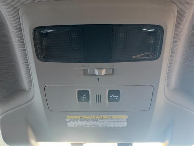 レヴォーグ １．６ＧＴアイサイト　Ｓスタイル　ＫＥＮＷＯＯＤ７インチナビ　レーダクルーズコントロール　ＥＴＣ　パワーシート　ドライブレコーダー　パドルシフト　アイドリングストップ　ＵＳＢ充電　バックカメラ　ターボ　踏み間違い防止システム（45枚目）