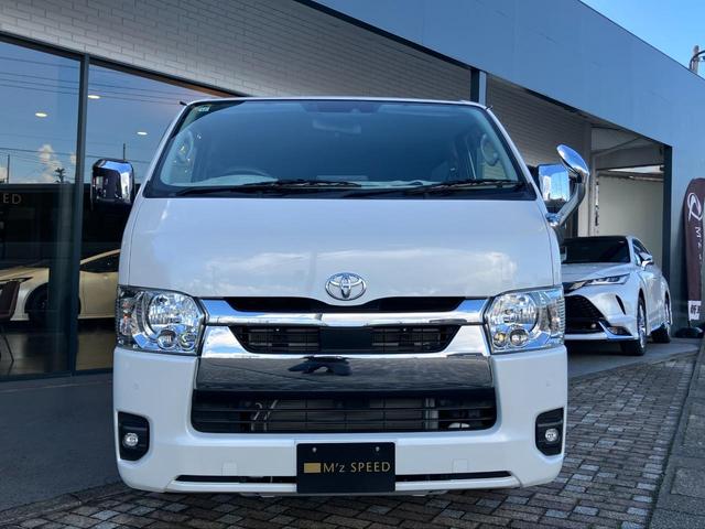 ハイエースバン ロングスーパーＧＬ　ディーゼル　ターボ　衝突被害軽減システム　クリアランスソナー　ＬＥＤヘッドライト　社外テールランプ　ＡＣ１００Ｖ　パナソニックナビフルセグＴＶ　Ｂｌｕｅｔｏｏｔｈ　ＥＴＣ　スマートキー　禁煙車　買取車（6枚目）