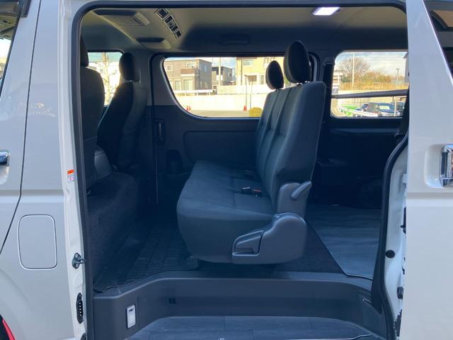 ハイエースバン ロングスーパーＧＬ　ディーゼル　ターボ　衝突被害軽減システム　クリアランスソナー　ＬＥＤヘッドライト　社外テールランプ　ＡＣ１００Ｖ　パナソニックナビフルセグＴＶ　Ｂｌｕｅｔｏｏｔｈ　ＥＴＣ　スマートキー　禁煙車　買取車（57枚目）