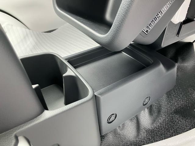 クリッパートラック ＤＸ　届出済み未使用車オートマ　エアコン　パワーステアリング　パワーウインドウ　キーレス　バックソナー　社外バイザー　社外マット　軽トラック（19枚目）